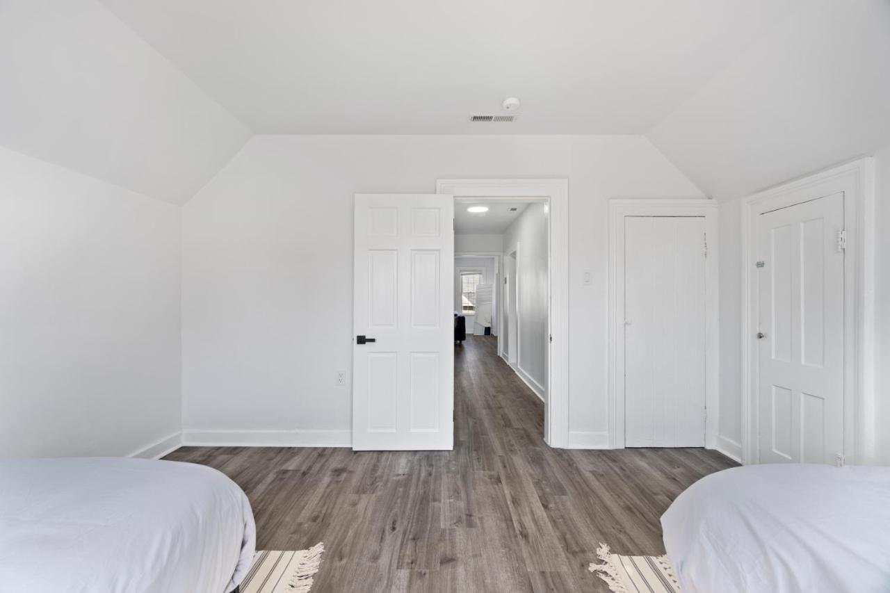 Cozy Gem In The Heart Of East Rock With Free Parking Near Yale And Dt Apartment New Haven Ngoại thất bức ảnh